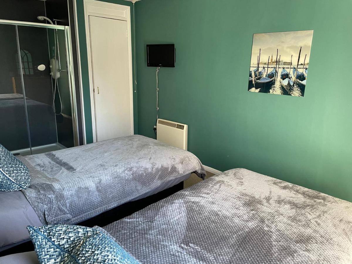 The Number Eleven Apartment Kilmuir  Εξωτερικό φωτογραφία