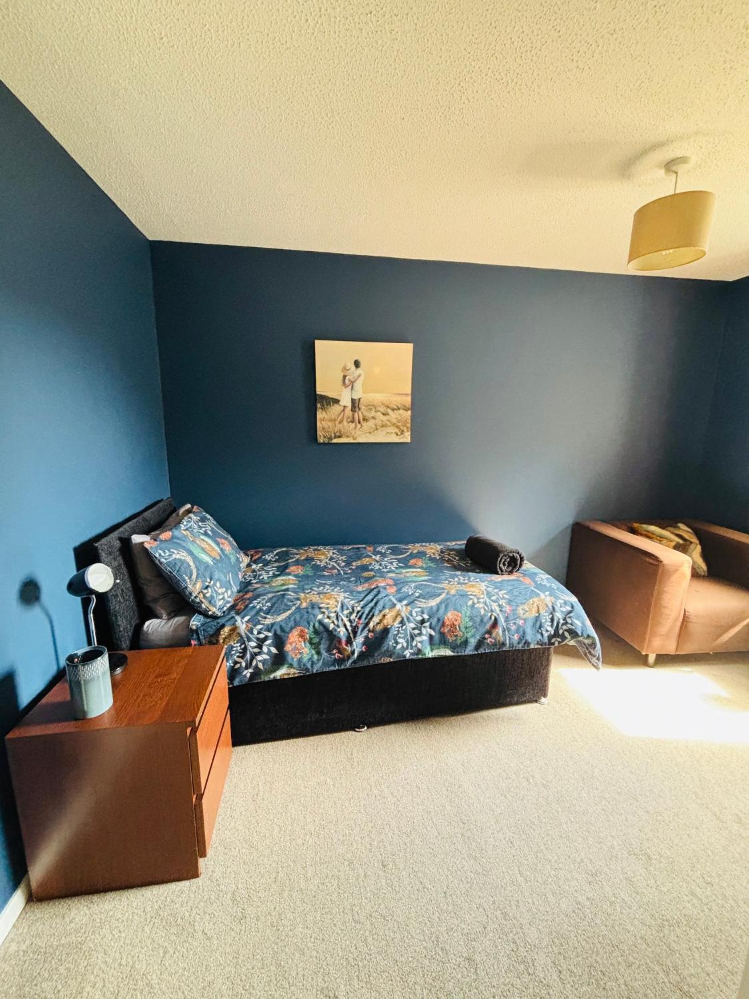 The Number Eleven Apartment Kilmuir  Εξωτερικό φωτογραφία